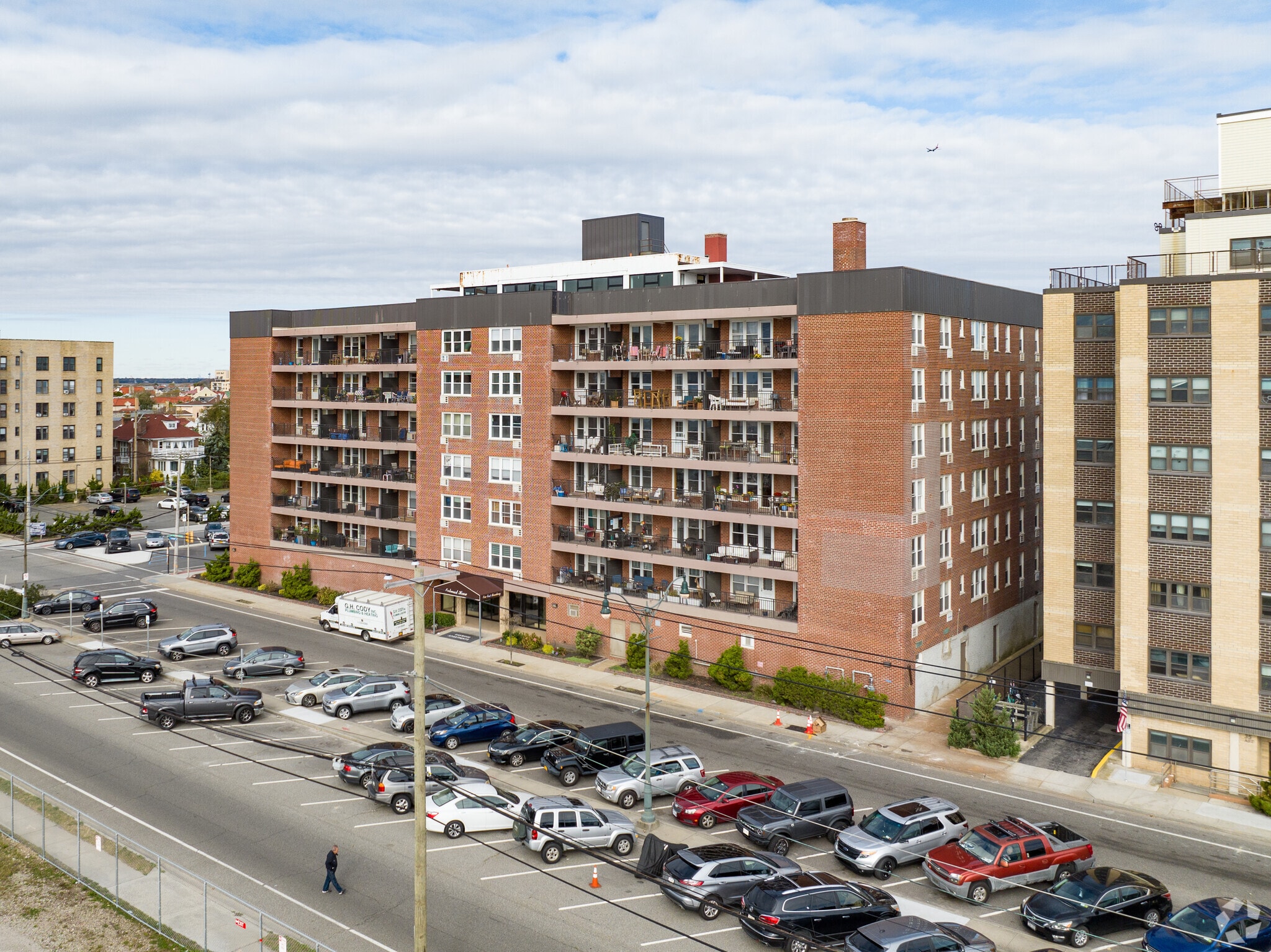 Oakwood Apartment Corp.