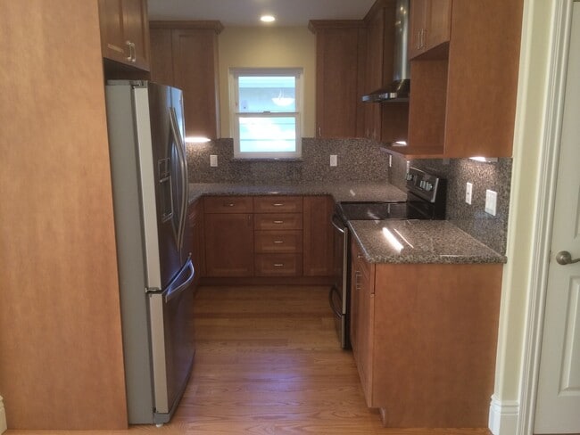 Foto del edificio - 2 Bed 2 Bath House Downtown Palo Alto in Crescent Park.