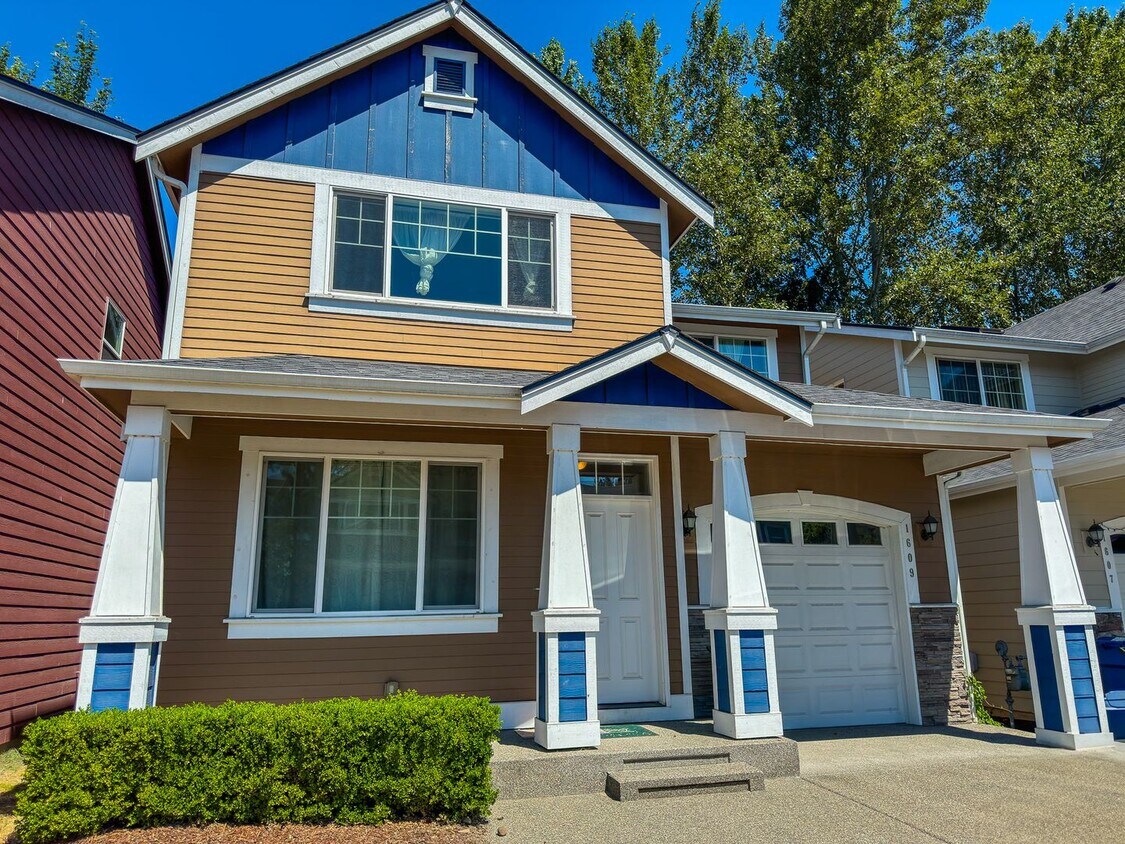 1609 W Smith Ct, Kent, WA 98032 House Rental in Kent, WA