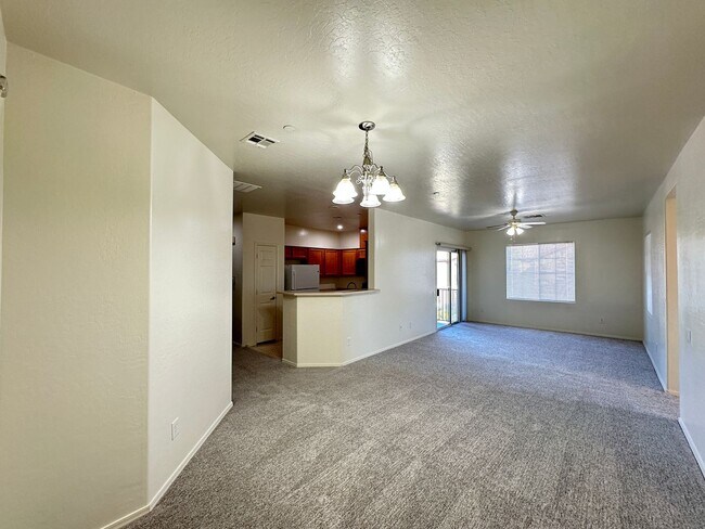 Foto del edificio - Fulton Park Condo