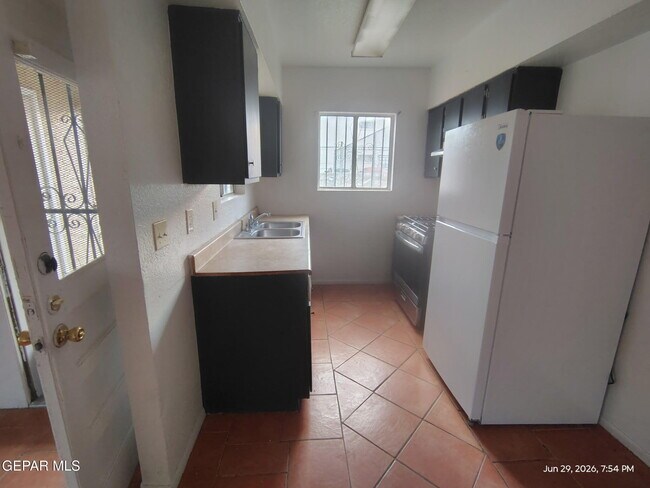 Foto del edificio - 8905 Ankerson St