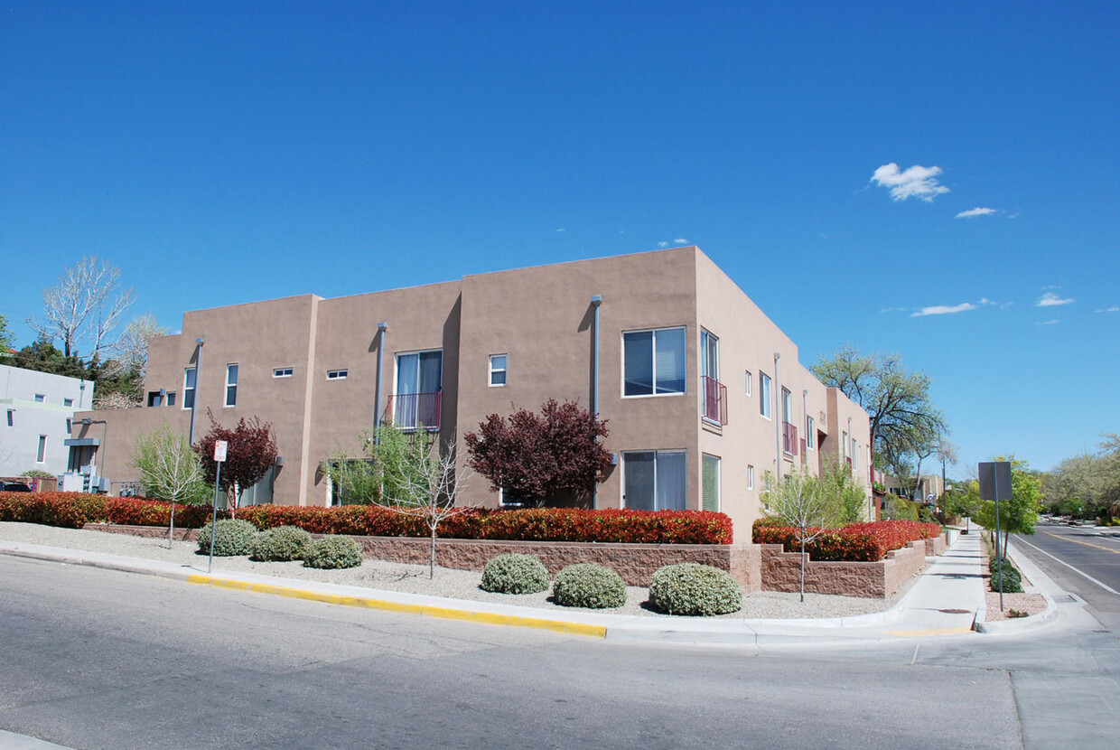 1101 Dr Martin Luther King Jr Ave NE Unit 12, Albuquerque, NM 87106 ...