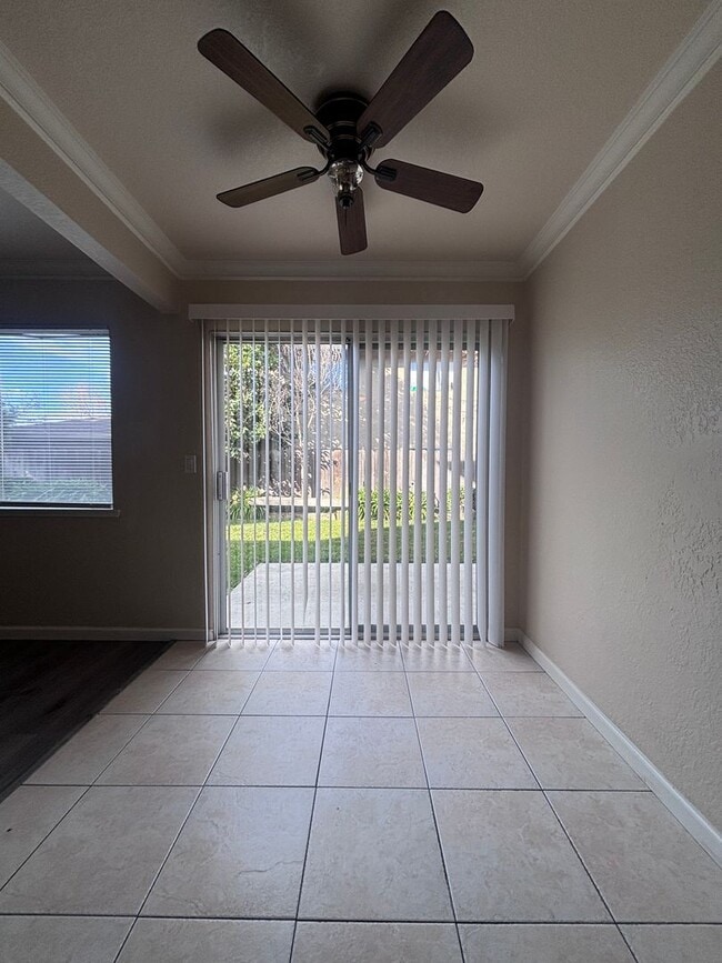 Foto del edificio - 2 Bedroom, 1.5 Bathroom Apartment