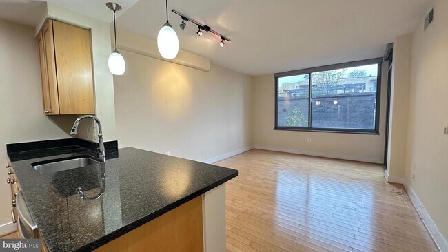 Building Photo - 2001 15th St N