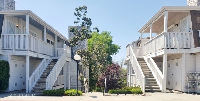 Building Photo - 5094 Via Manos