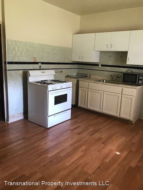 Foto del edificio - 4 br, 2 bath House - 780 E 157th St