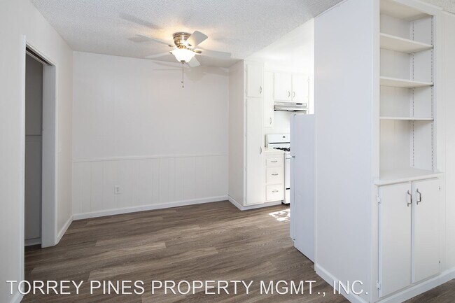 Building Photo - 1228 Essex St