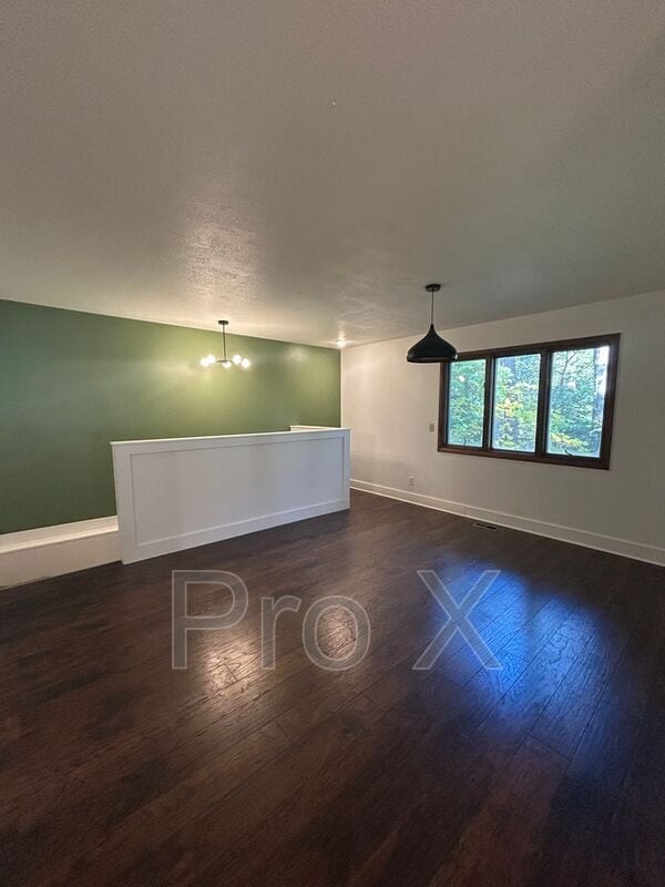 Building Photo - 6 Lambeth Cir