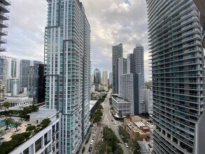 Building Photo - 1000 Brickell Plaza