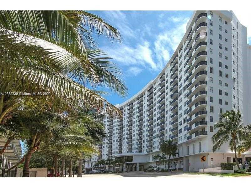 Foto del edificio - 6039 Collins Ave