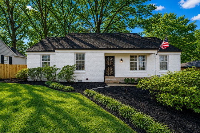 Primary Photo - 5347 Denwood Ave