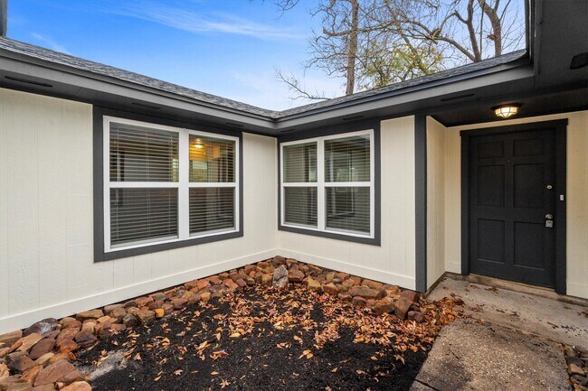 Building Photo - 18923 Atascocita Trace Dr