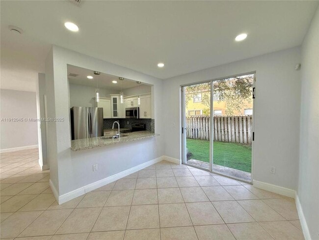 Photo - 922 NW 134th Ave House