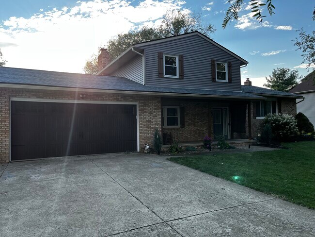 Foto del edificio - 10653 Mogadore Ave NW