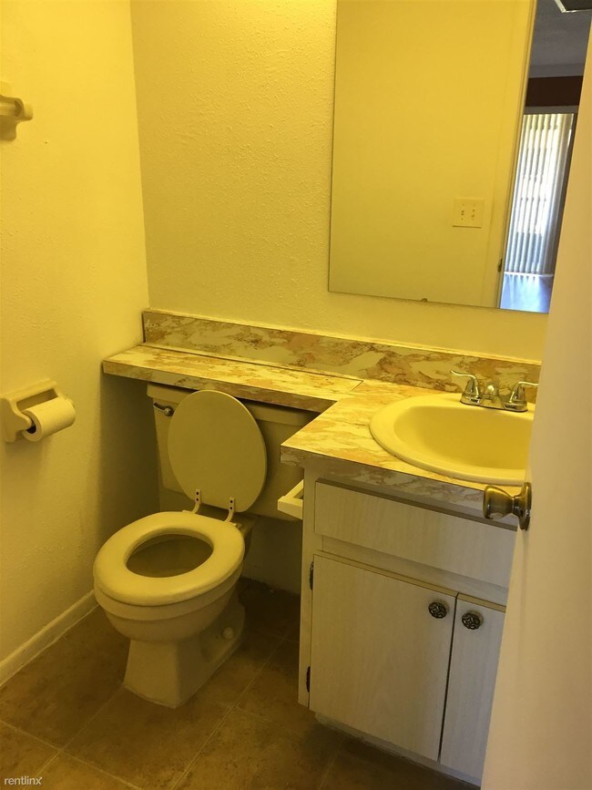 Building Photo - 4956 Harbor Villa Ln
