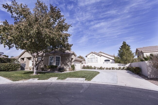 Building Photo - 1305 Elk River Cir