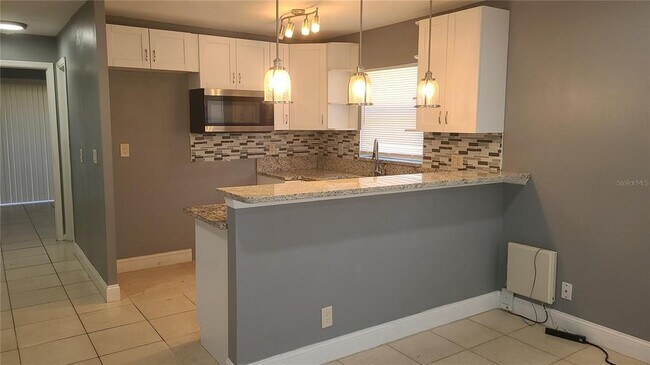 Foto del edificio - 10704 N 15th St