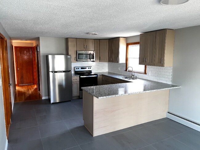 Building Photo - 163 Oakland Ave