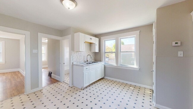 Building Photo - 3149 W 32nd St