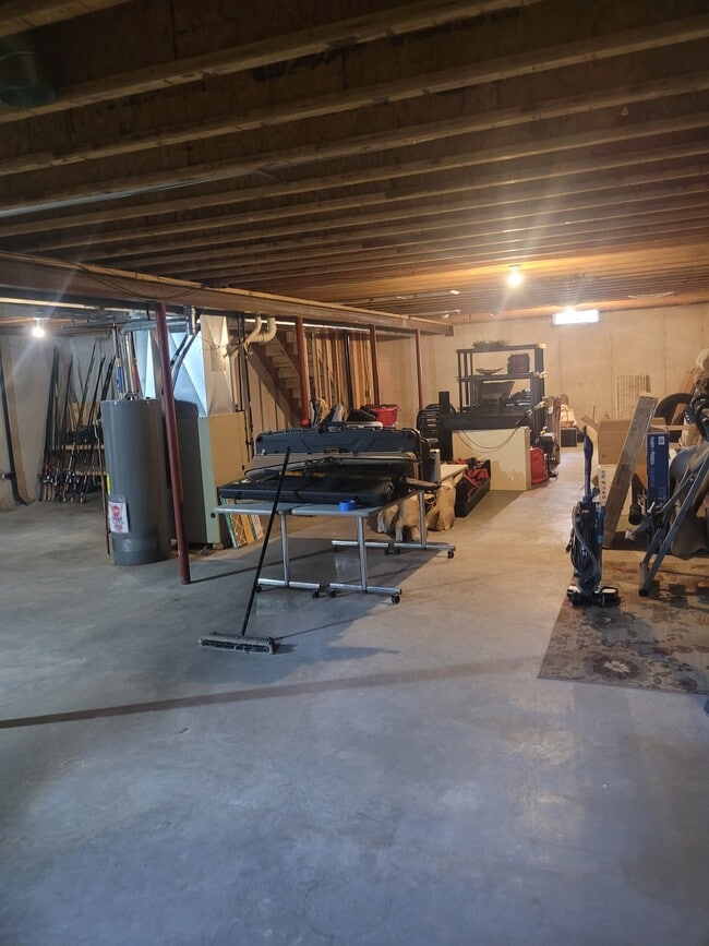 Building Photo - W5851 Hearthstone Dr