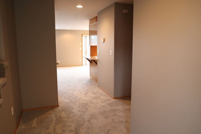 Foto del edificio - 7512 NE 52nd St