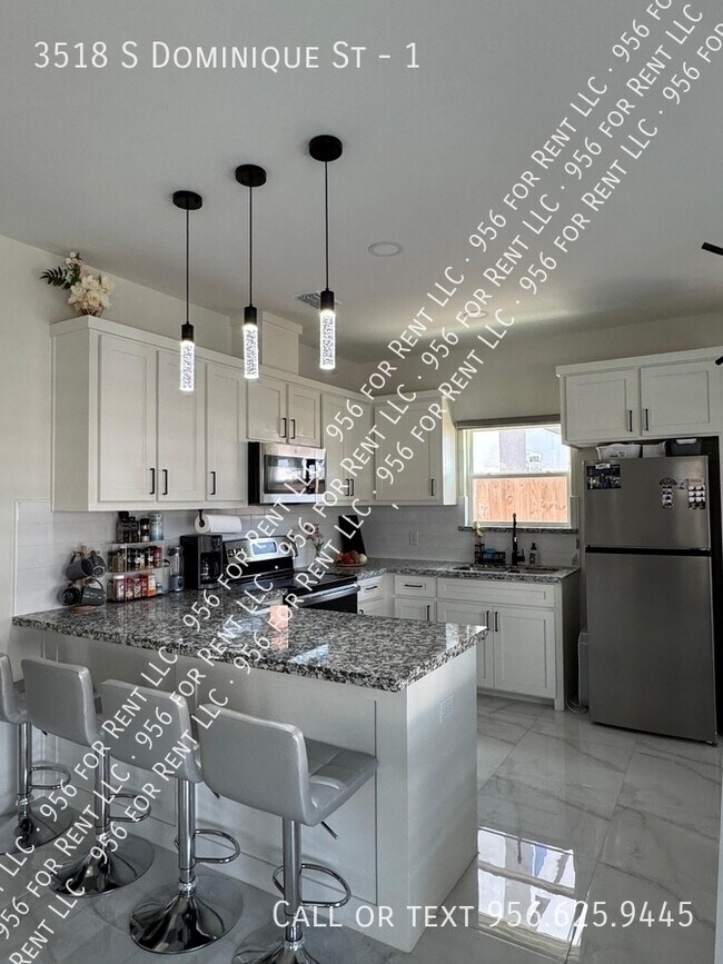 Foto del edificio - 3518 S Dominique St