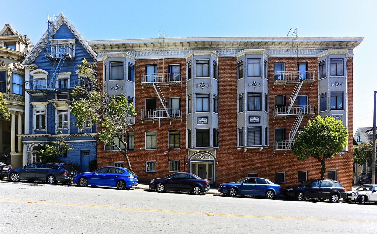 Building Photo - 2295 California St