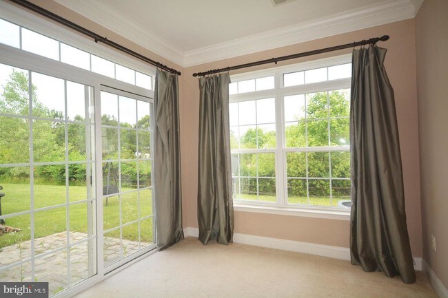 Foto del edificio - 301 Old Squaw Ct