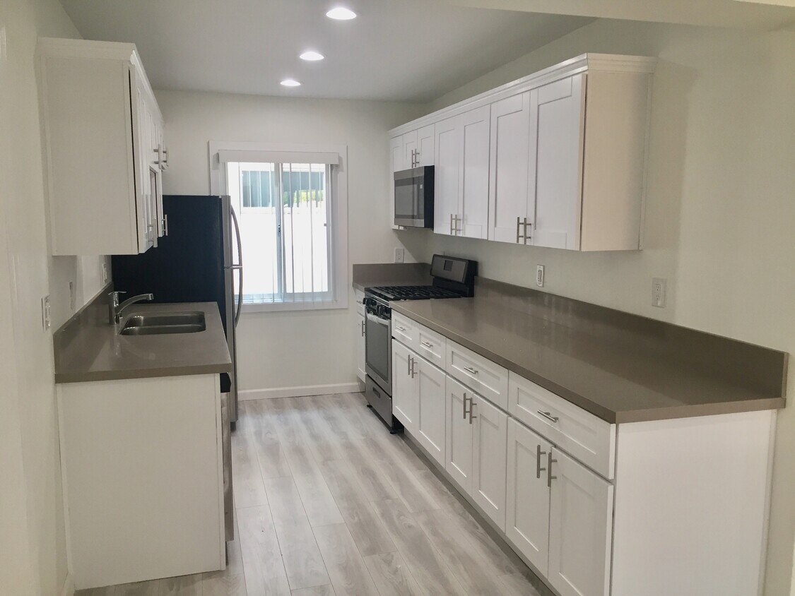 Modern Kitchen - 8110 Camino del Sol