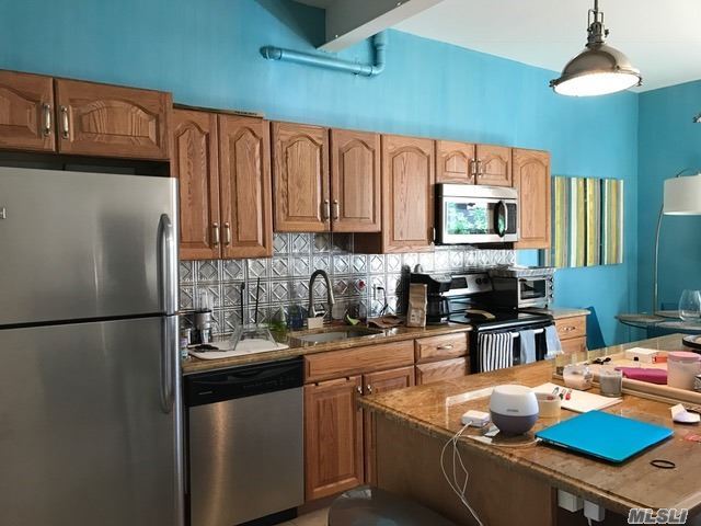 Foto del edificio - 322 Main St