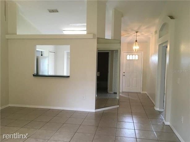 Building Photo - 3 br, 2 bath House - 2620 Huntington Ct