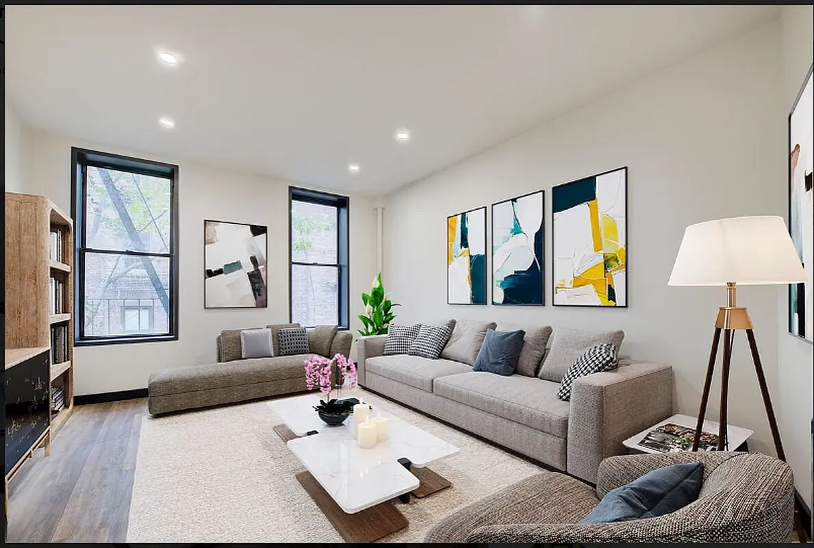 Foto principal - 439 W 46th St