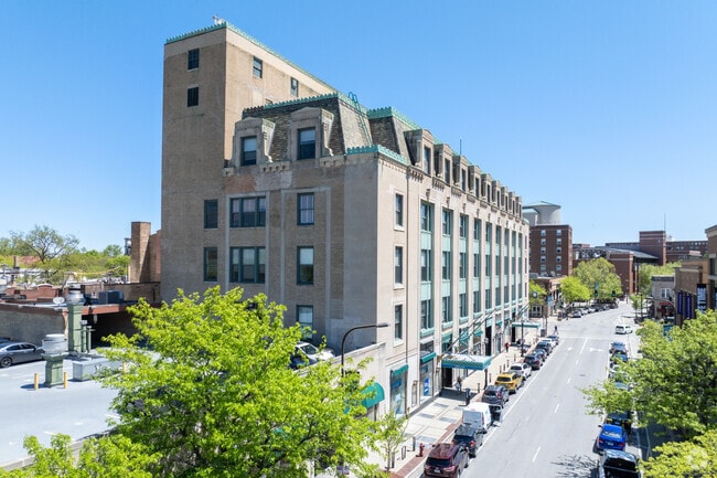 Alternate Exterior - Evanston Galleria Building