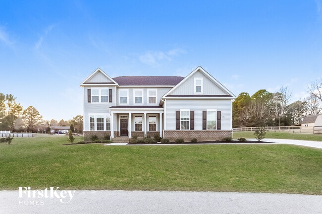 Building Photo - 61 Twelve Oaks Dr