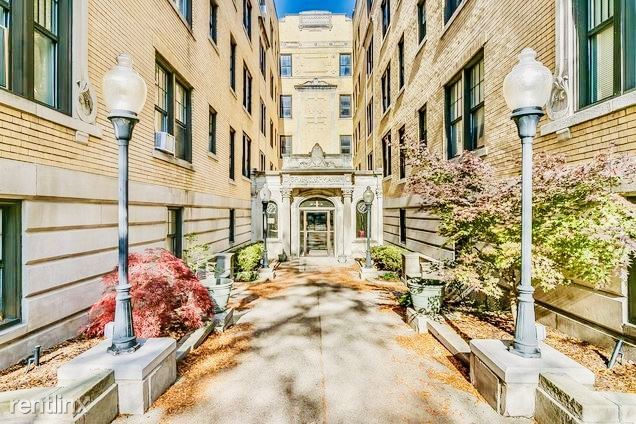 Foto del edificio - 120 Seward Ave