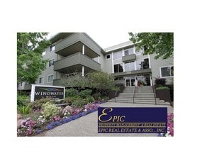 Building Photo - 300 Murchison Dr