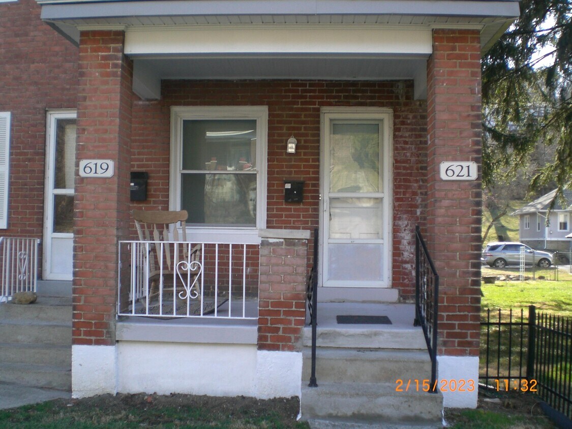 621 Highland Ave, Covington, KY 41011 Room for Rent in Covington, KY
