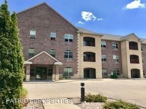Foto del edificio - 915 Ellis Ave
