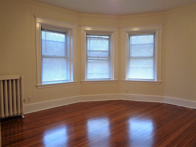 Foto del edificio - 553 Brookline Ave