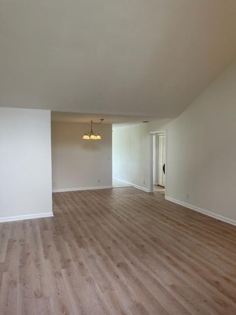 Foto del edificio - 460 Park Forest Way