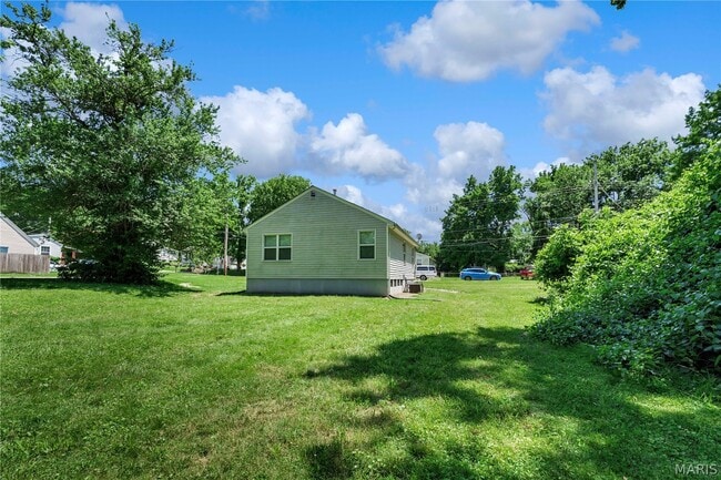 Building Photo - 201 Becker Dr
