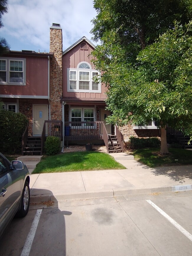 Building Photo - 1217 South Flower Circle