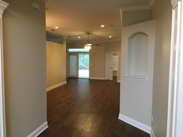 Building Photo - 4632 Peele St