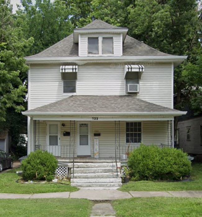 Building Photo - 722 Union St