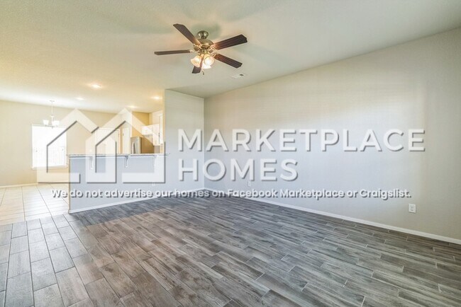 Foto del edificio - 2504 Elmwood Ave
