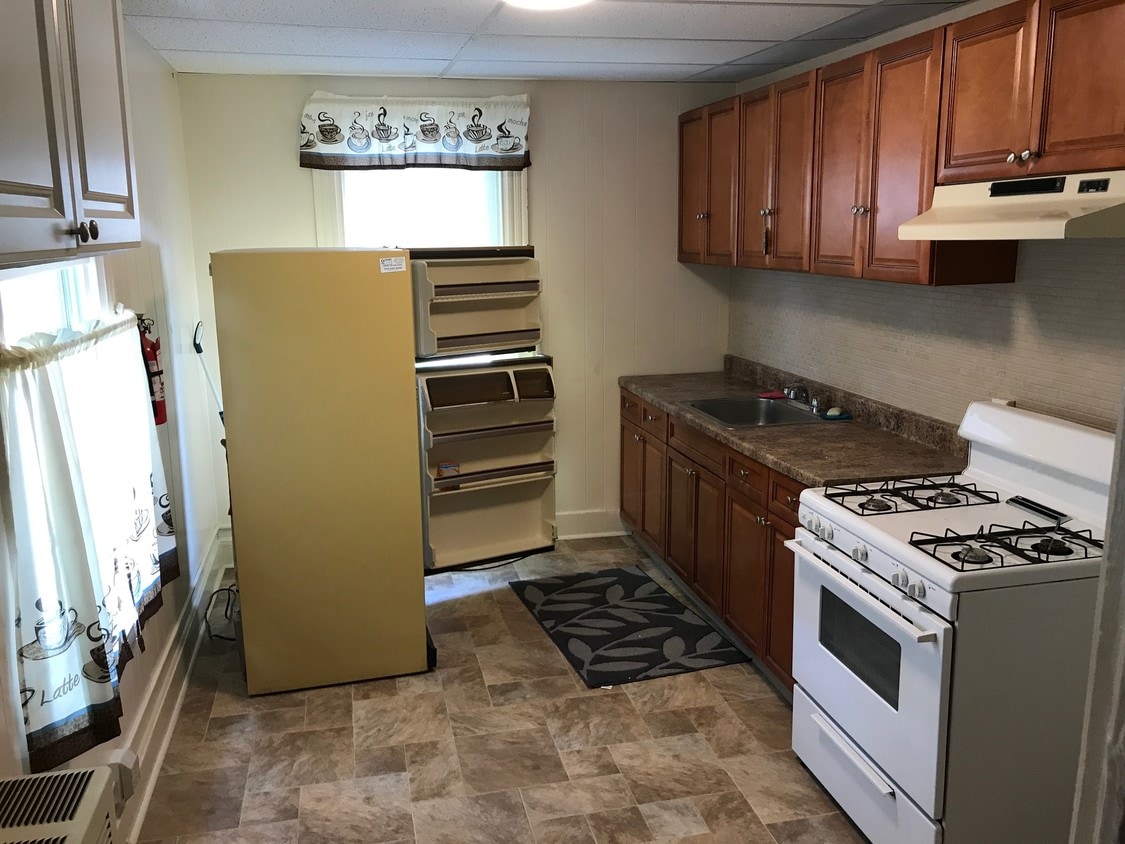 5005 Bordentown Ave, Sayreville, NJ 08857 Apartments in Sayreville