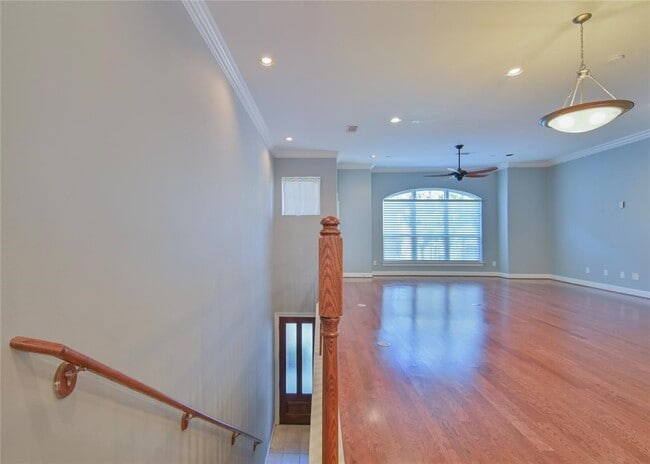 Building Photo - 42 Versante Ct