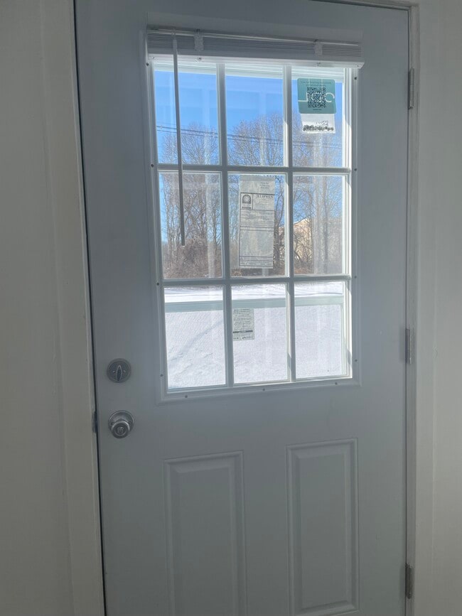 Building Photo - 17 Knoxville Ct