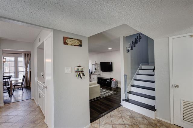 Building Photo - 1614 Northridge Dr