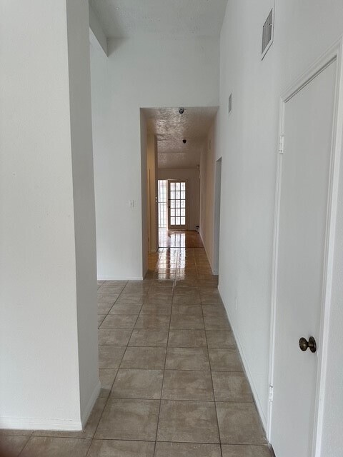 Foto del edificio - 15907 Vista Del Mar Dr